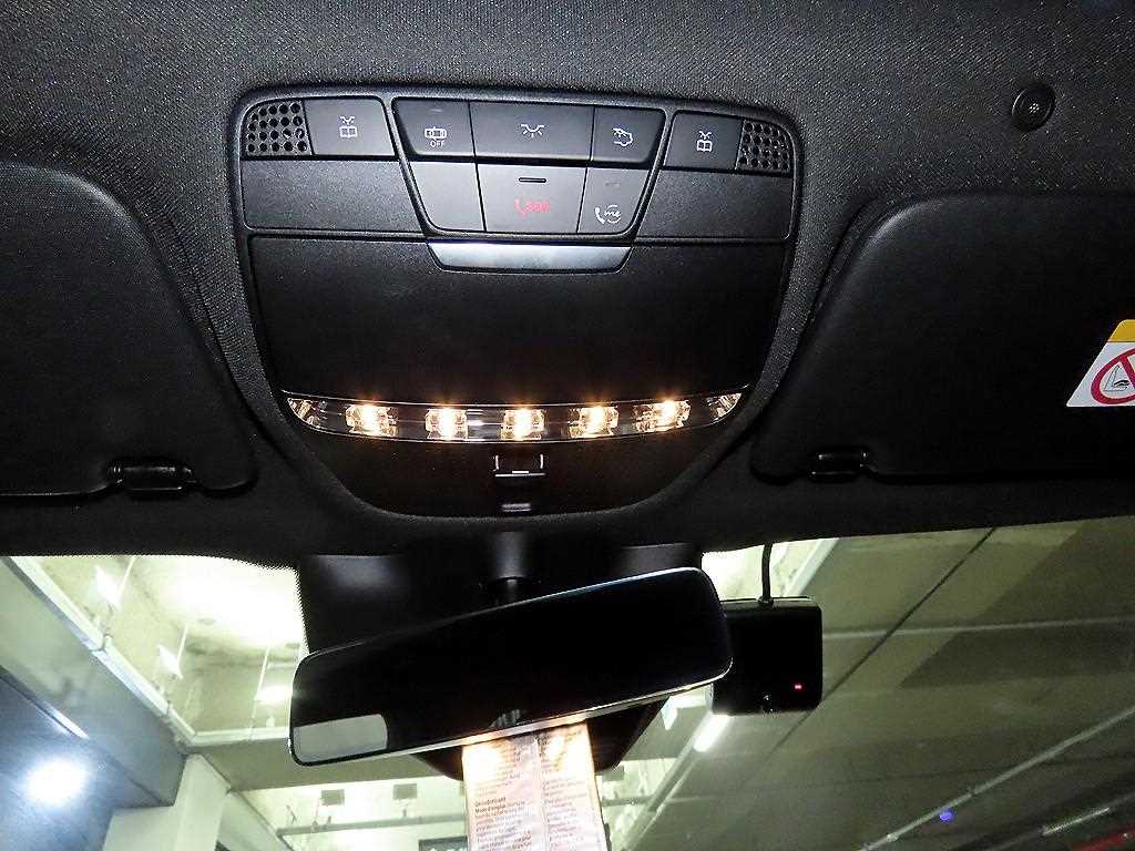 Mercedes Benz GLC Class 2023 Blanco - Importación desde Corea - HF Imports Iquique - Foto 13