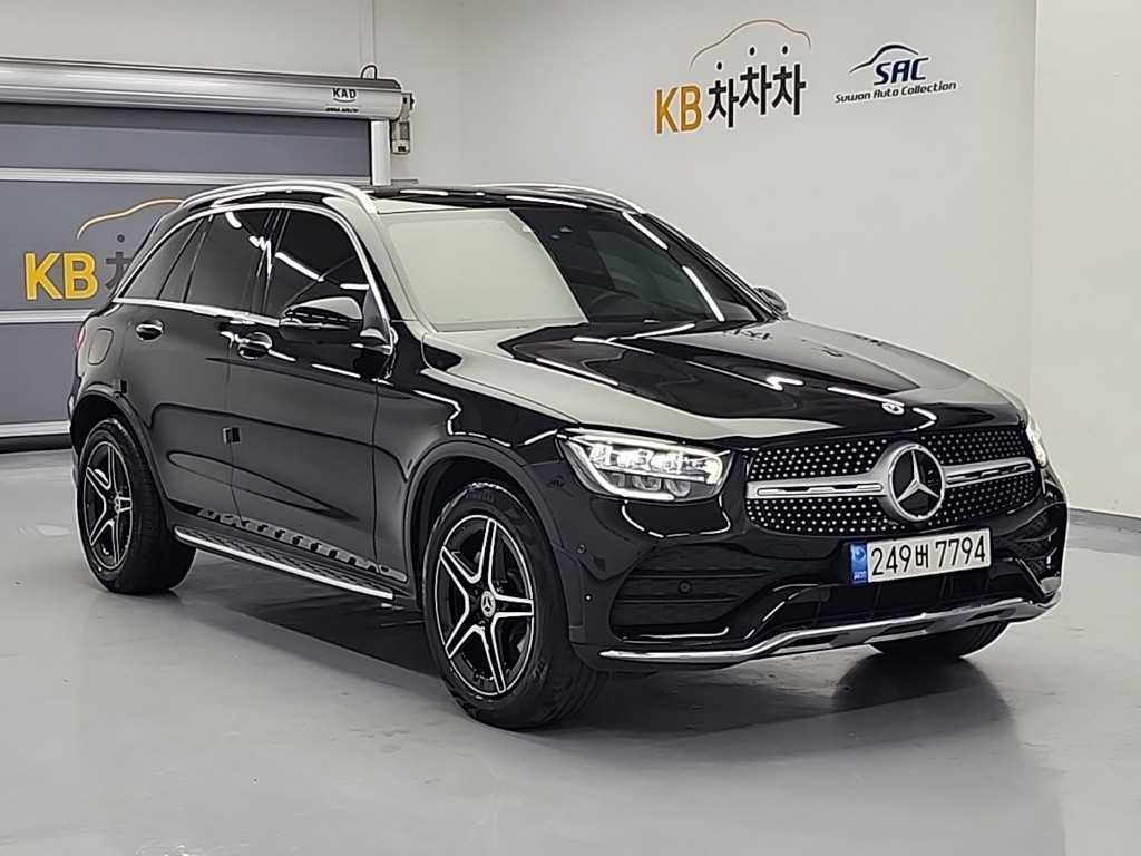 Mercedes Benz GLC Class - Vista 4