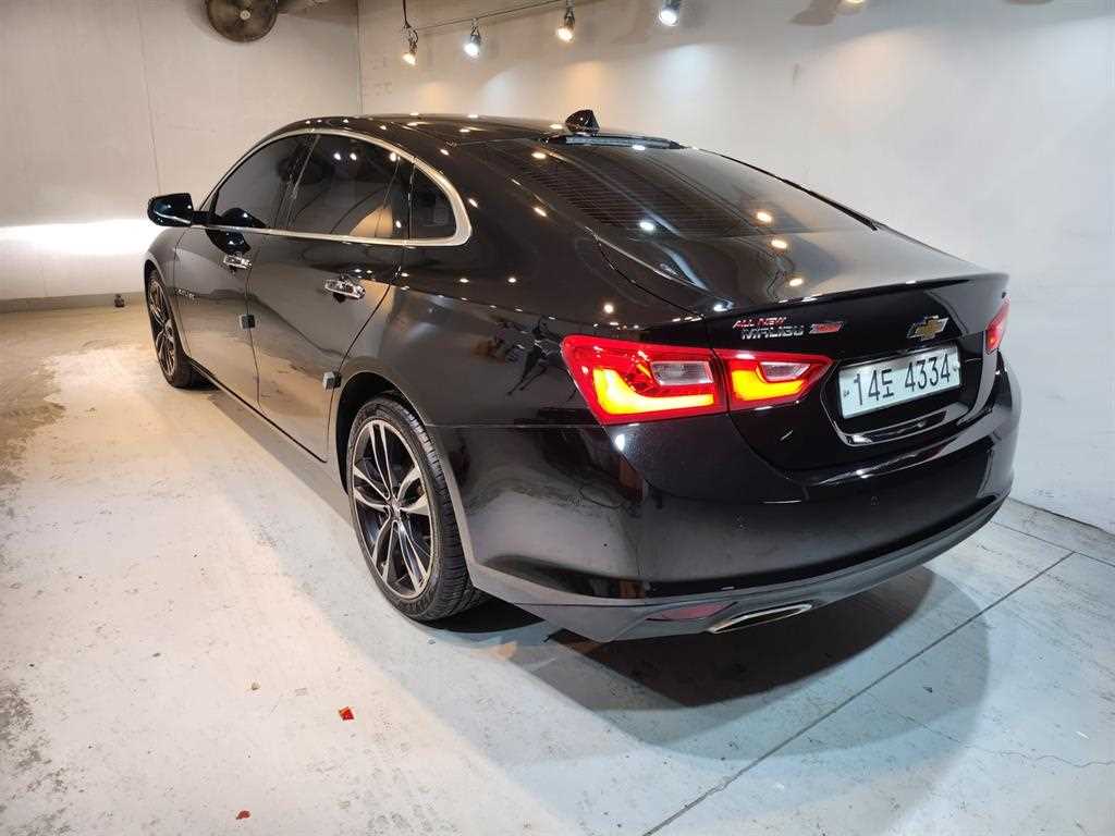 Chevrolet Malibu - Vista 4