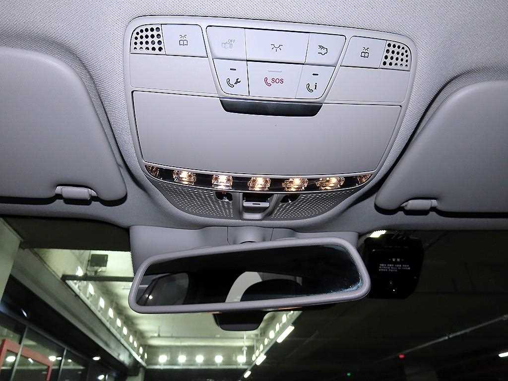 Mercedes Benz GLC Class 2019 Negro - Importación desde Corea - HF Imports Iquique - Foto 13