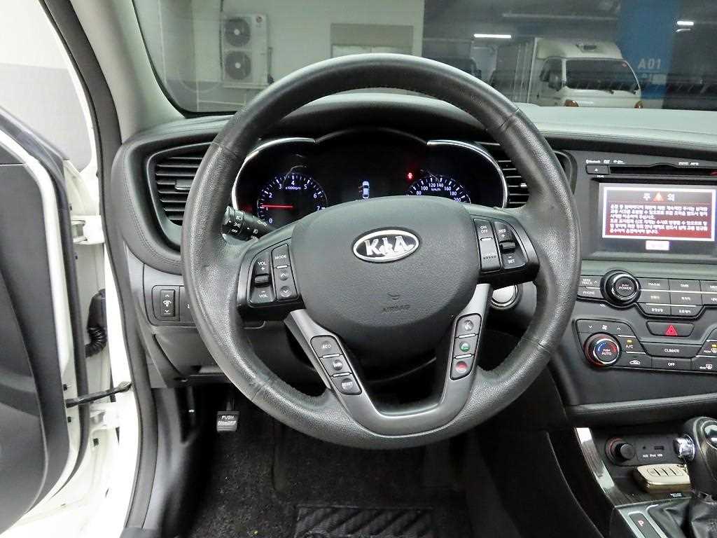 KIA K5 - Vista 7