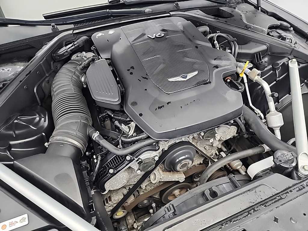 Genesis G90 - Vista 5