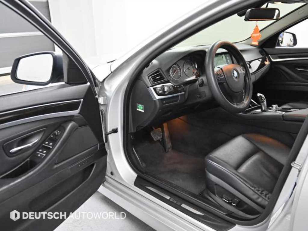 BMW 5 Series - Vista 11