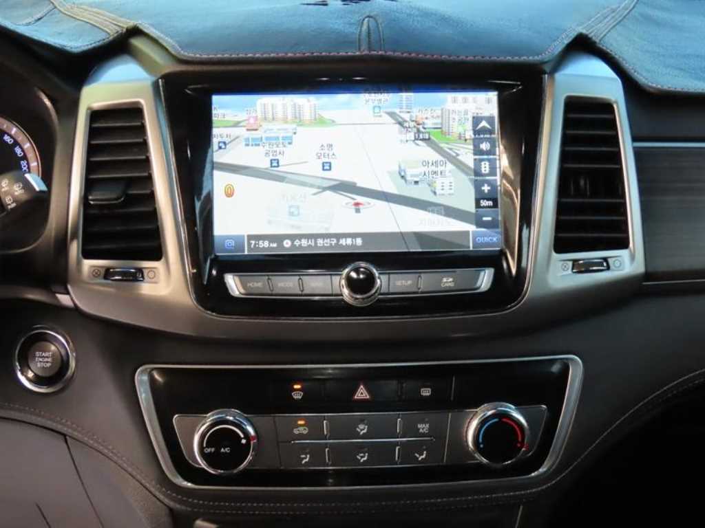 Ssangyong Rexton - Vista 11