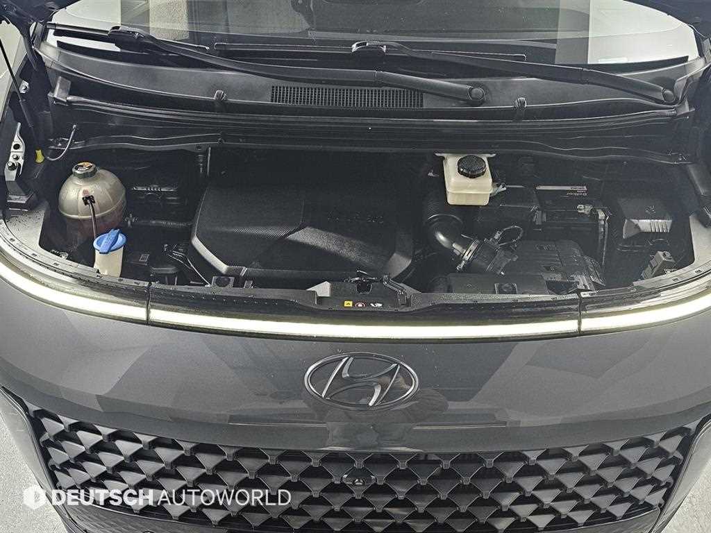 HYUNDAI Staria - Vista 6