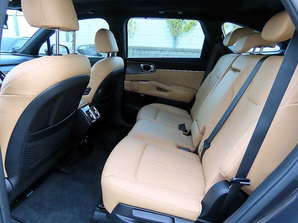 KIA Sorento - Vista 6