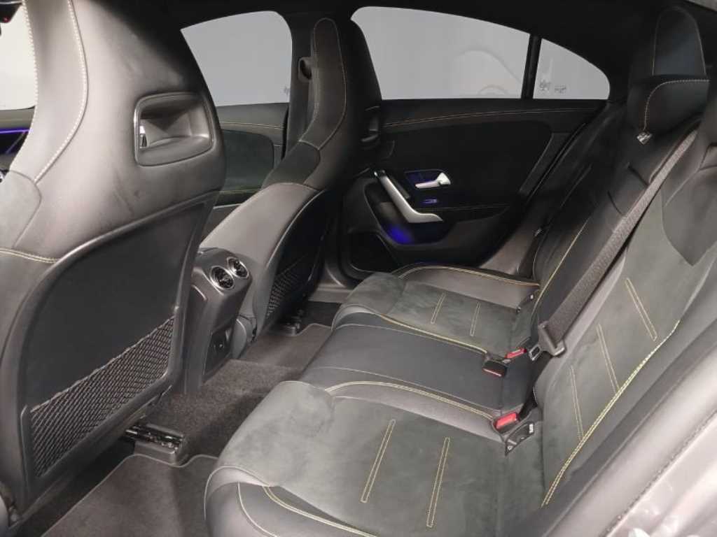Mercedes Benz CLA Class - Vista 8