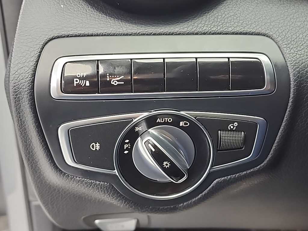 Mercedes Benz C Class 2015 Gris - Importación desde Corea - HF Imports Iquique - Foto 17