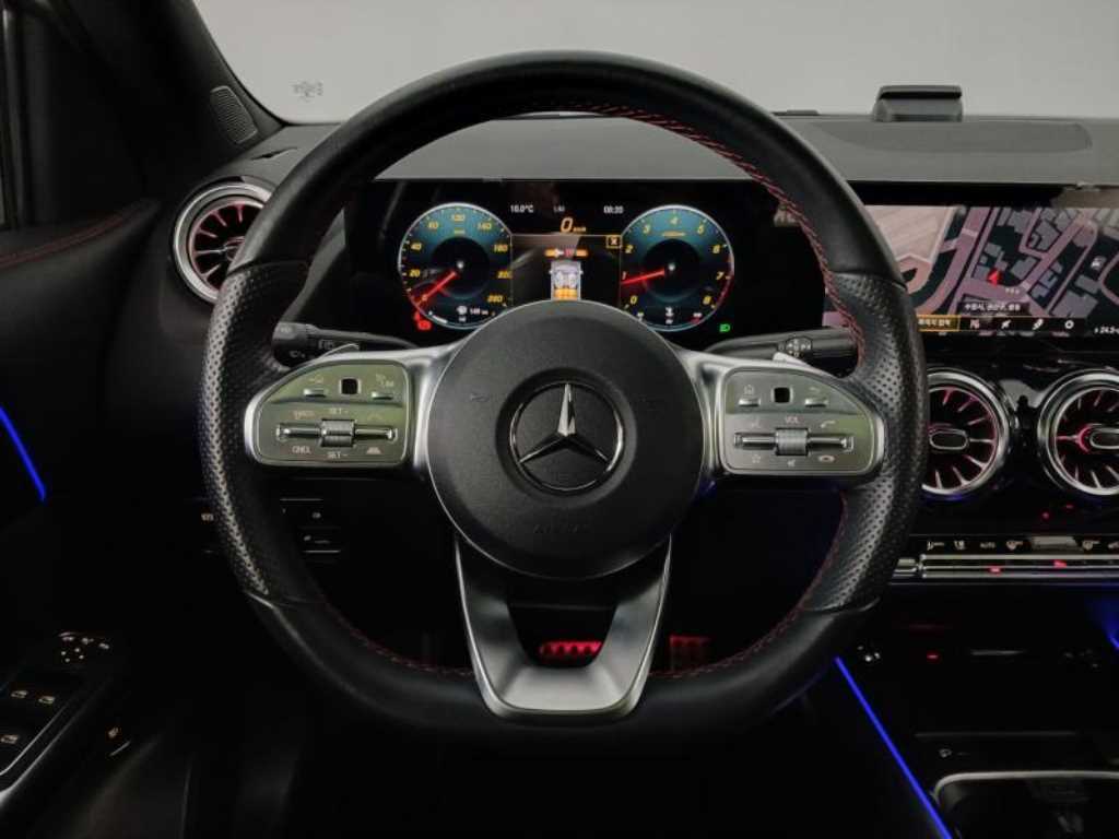 Mercedes Benz GLA Class 2023 Blanco - Importación desde Corea - HF Imports Iquique - Foto 13