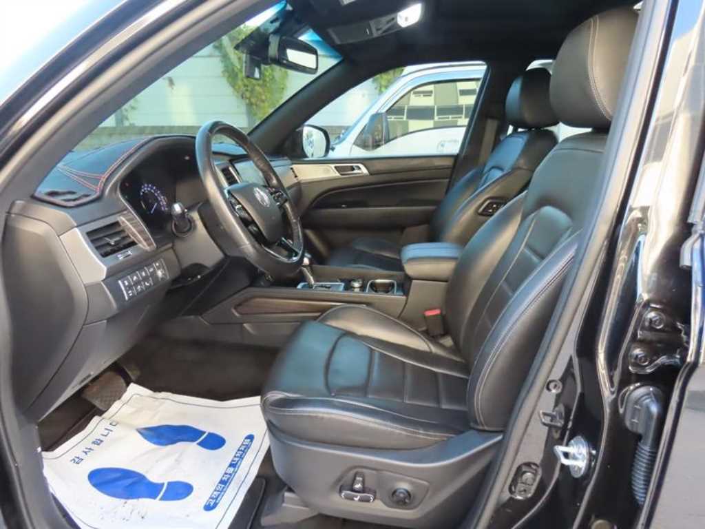 Ssangyong Rexton - Vista 6