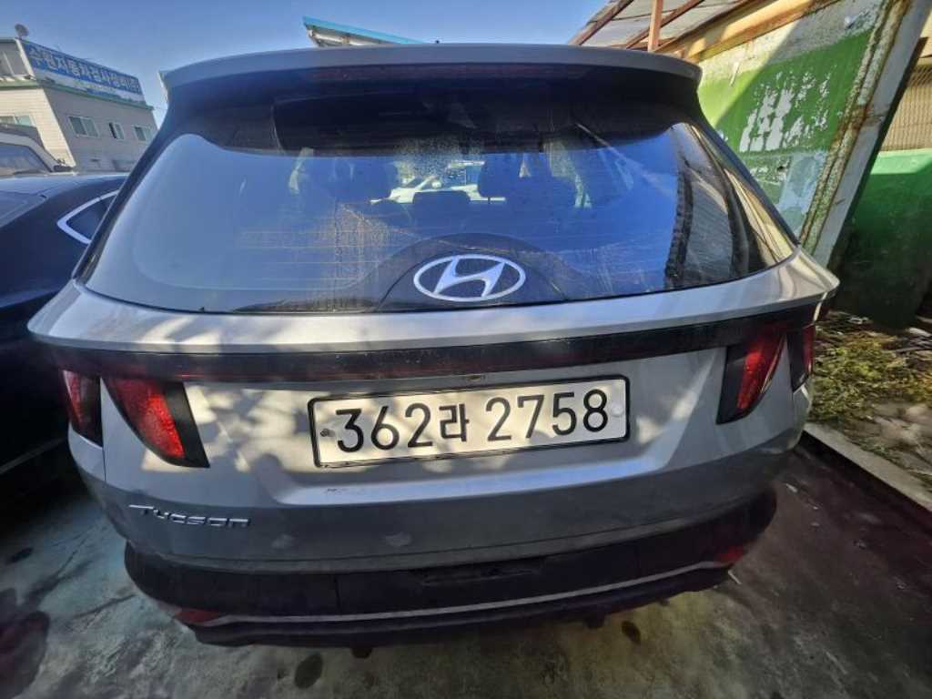 HYUNDAI Tucson - Vista 5