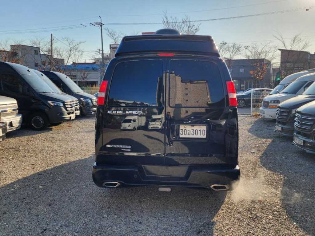 Chevrolet Express van - Vista 5