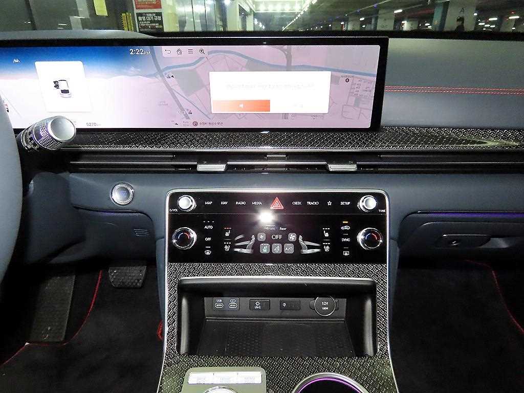 Genesis GV80 - Vista 11