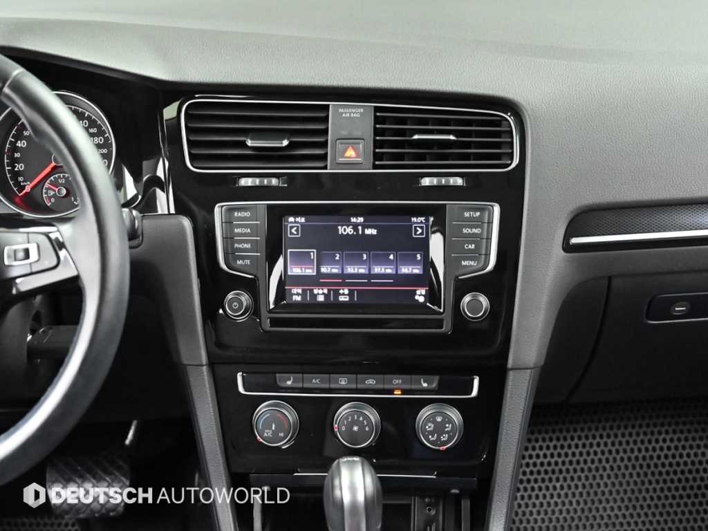 Volkswagen Golf 2015 Negro - Importación desde Corea - HF Imports Iquique - Foto 14