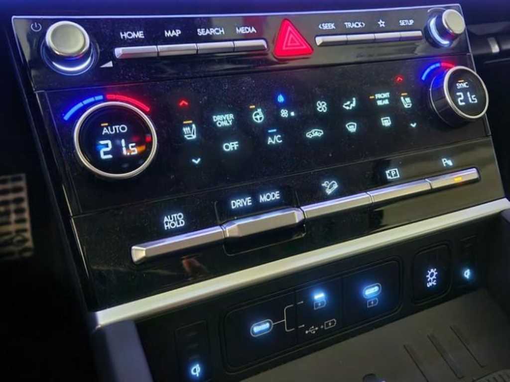 HYUNDAI Santa Fe - Vista 7