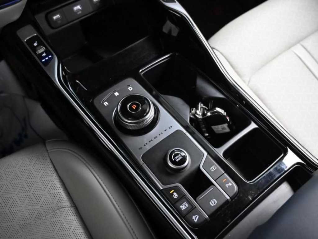 KIA Sorento - Vista 9