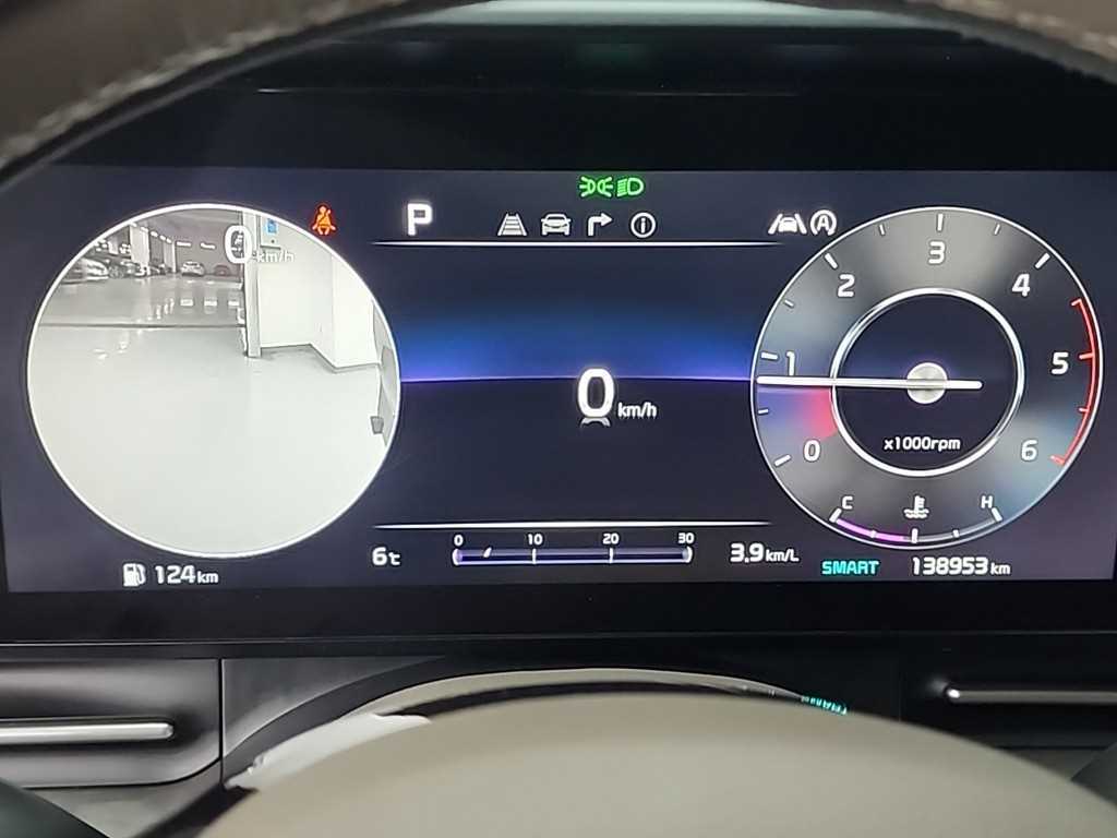 KIA Carnival - Vista 6