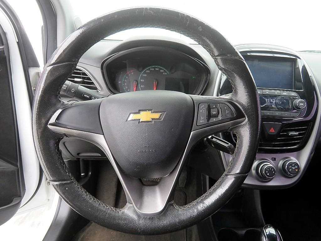 Chevrolet Spark - Vista 11