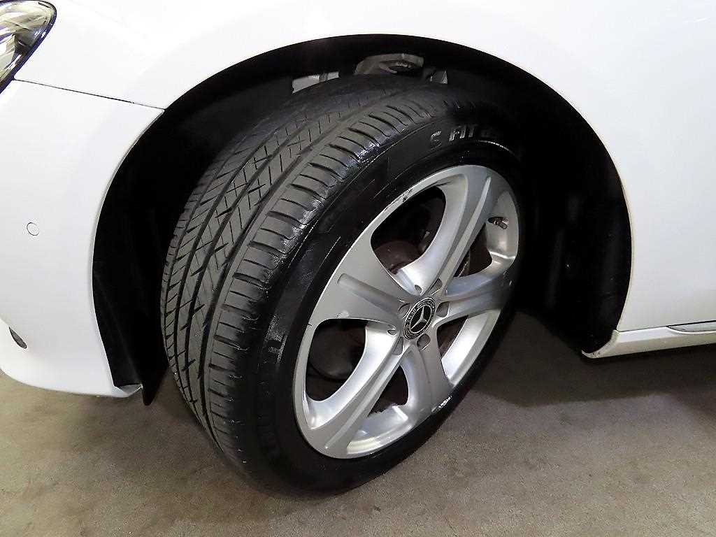 Mercedes Benz E class 2018 Blanco - Importación desde Corea - HF Imports Iquique - Foto 20