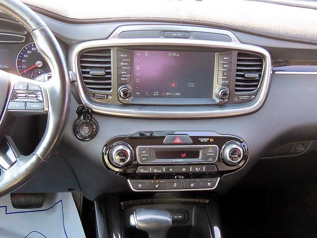 KIA Sorento - Vista 10