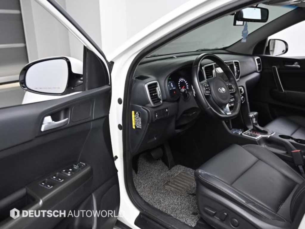 KIA Sportage - Vista 11