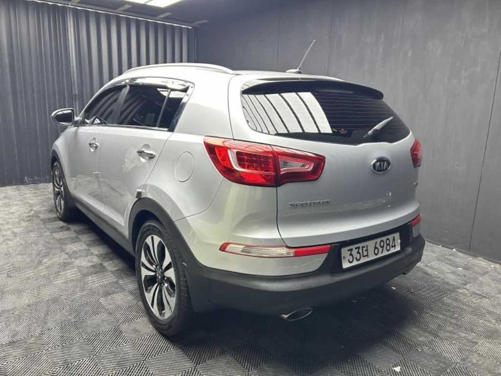 KIA Sportage - Vista 4