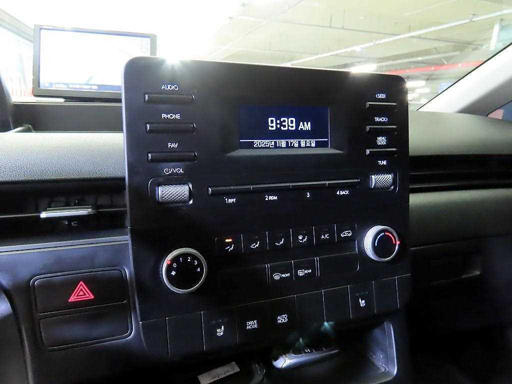 HYUNDAI Staria 2022 Gris - Importación desde Corea - HF Imports Iquique - Foto 15