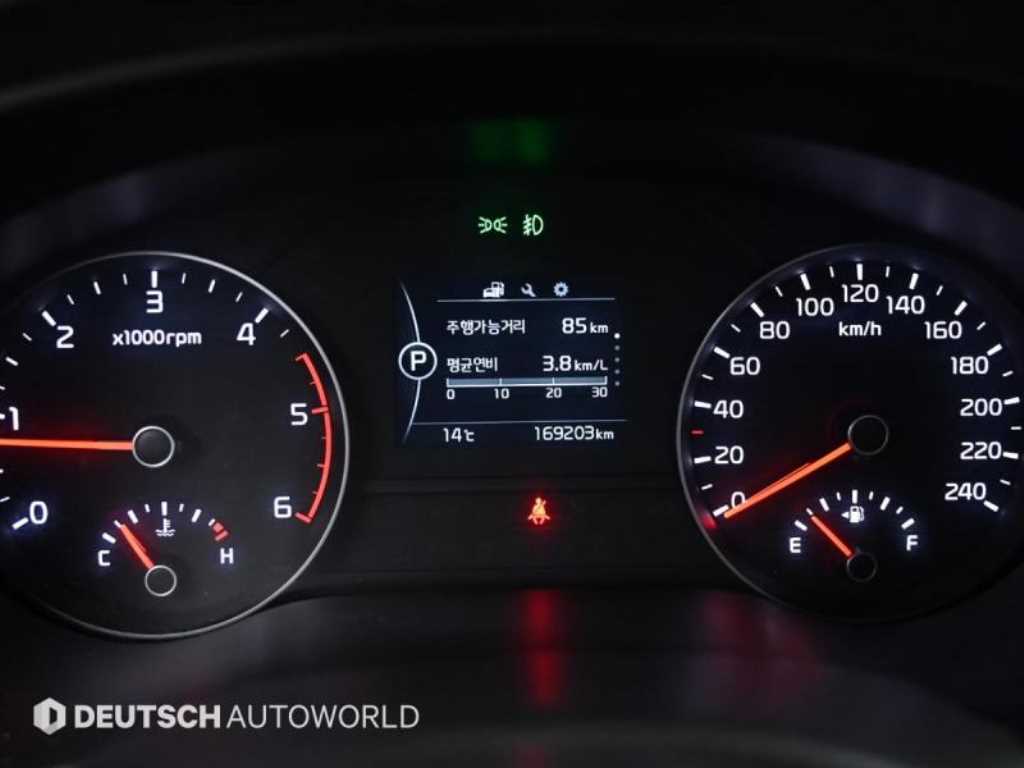 KIA Sportage - Vista 8