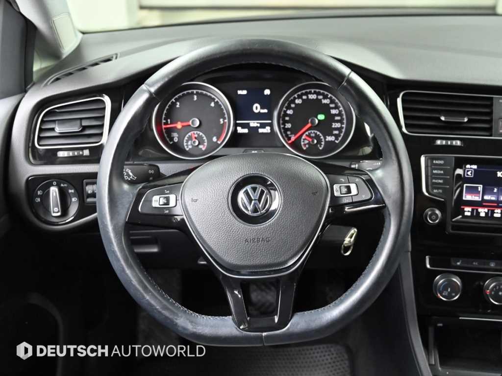Volkswagen Golf 2015 Negro - Importación desde Corea - HF Imports Iquique - Foto 13