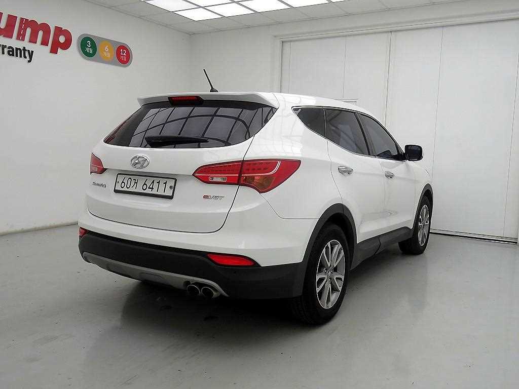 HYUNDAI Santa Fe - Vista 4