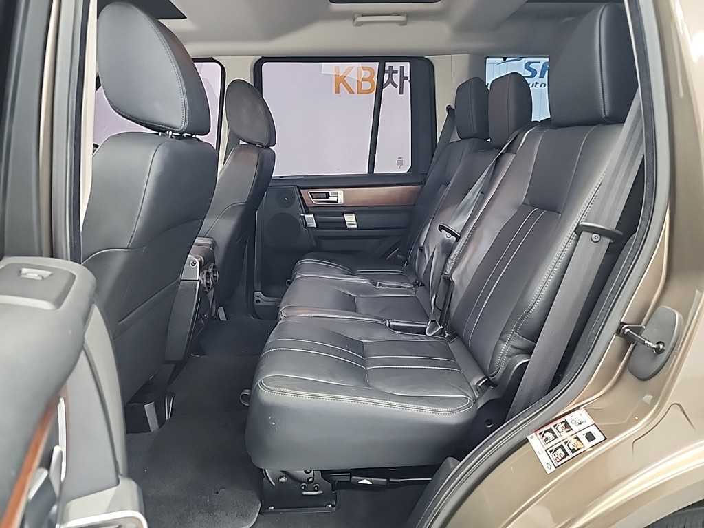 Land Rover Discovery - Vista 12