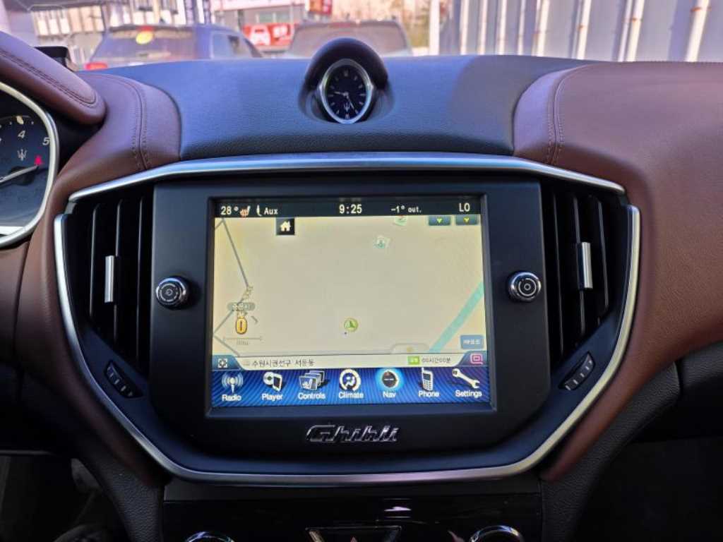 Maserati Ghibli - Vista 7