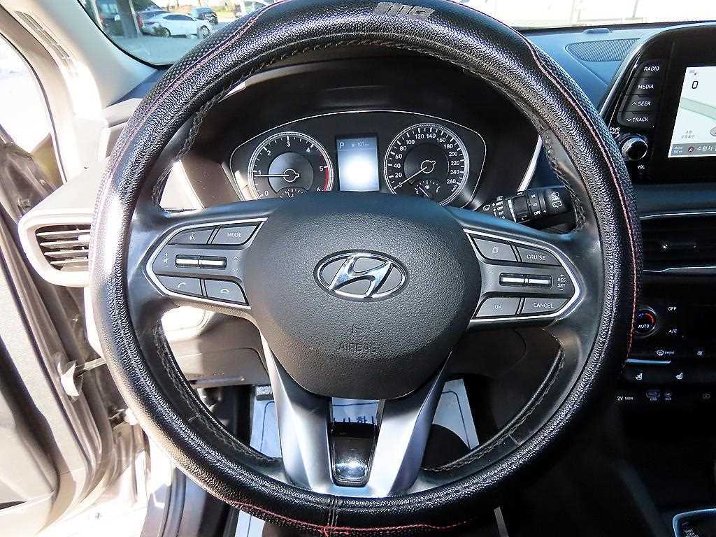 HYUNDAI Santa Fe - Vista 8