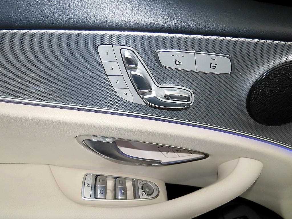 Mercedes Benz E class 2018 Blanco - Importación desde Corea - HF Imports Iquique - Foto 14