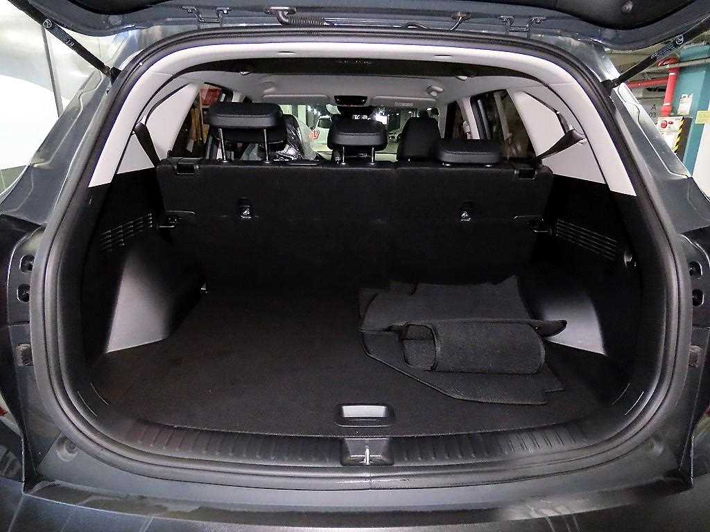 KIA Seltos 2023 Gris - Importación desde Corea - HF Imports Iquique - Foto 17