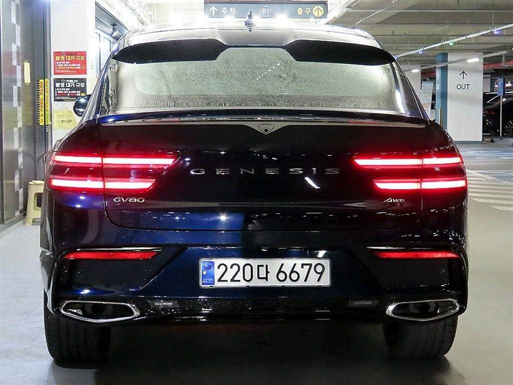 Genesis GV80 - Vista 5