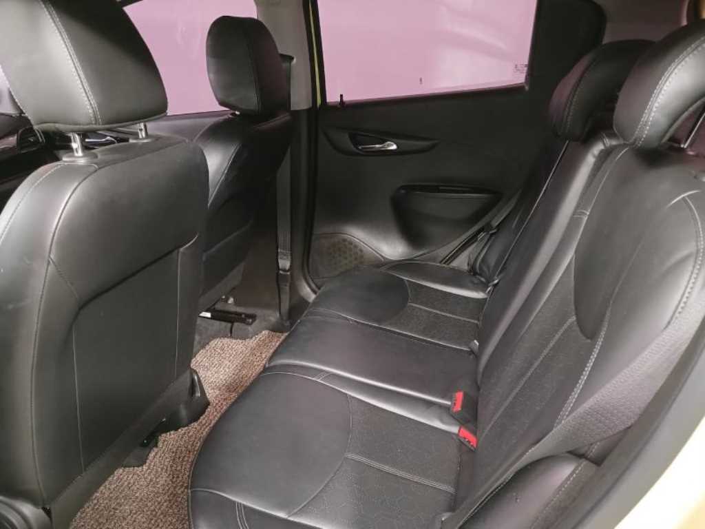 Chevrolet Spark - Vista 8