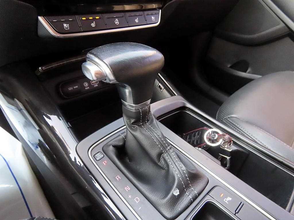 KIA Sorento - Vista 11