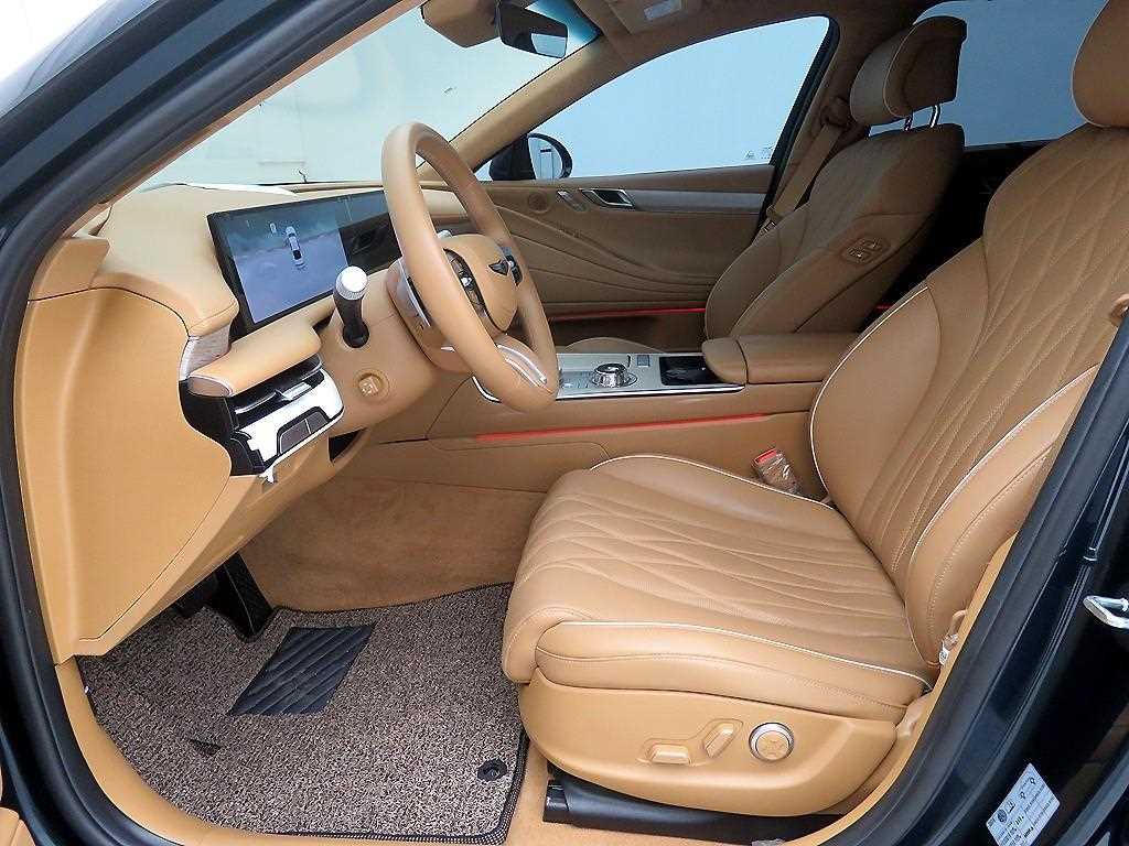 Genesis G80 - Vista 6