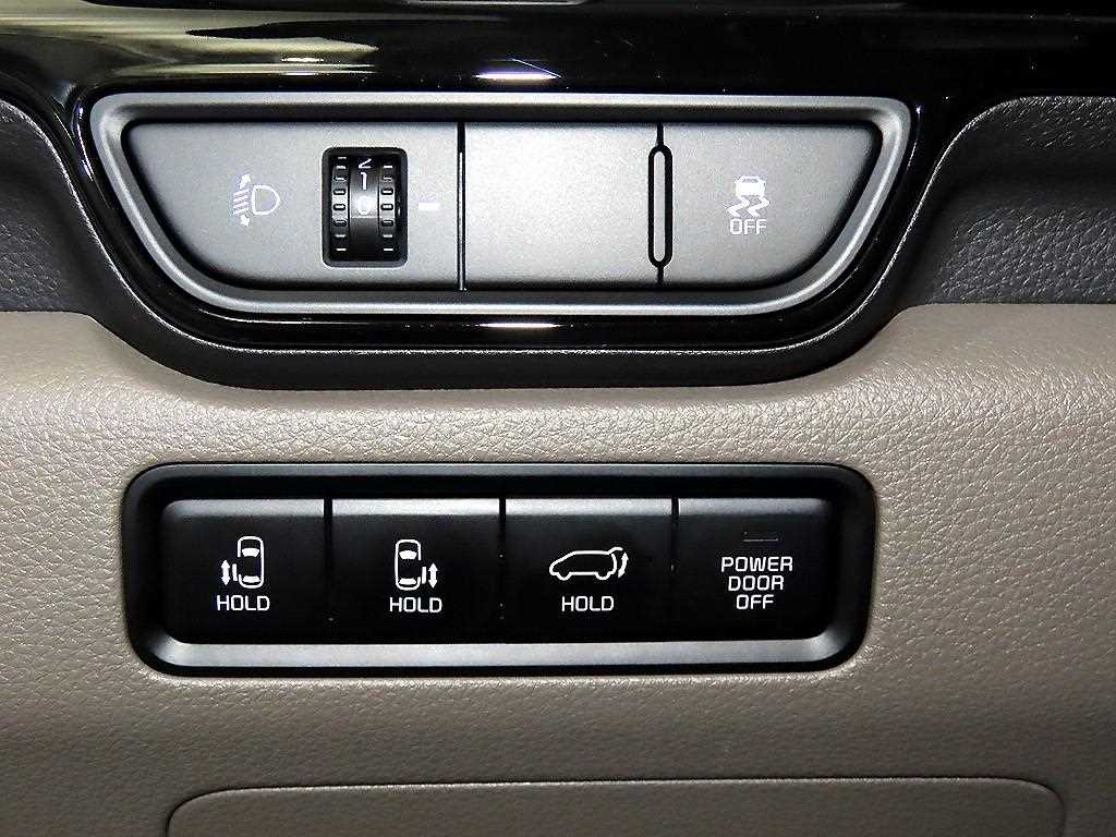 KIA Carnival 2024 Blanco - Importación desde Corea - HF Imports Iquique - Foto 14