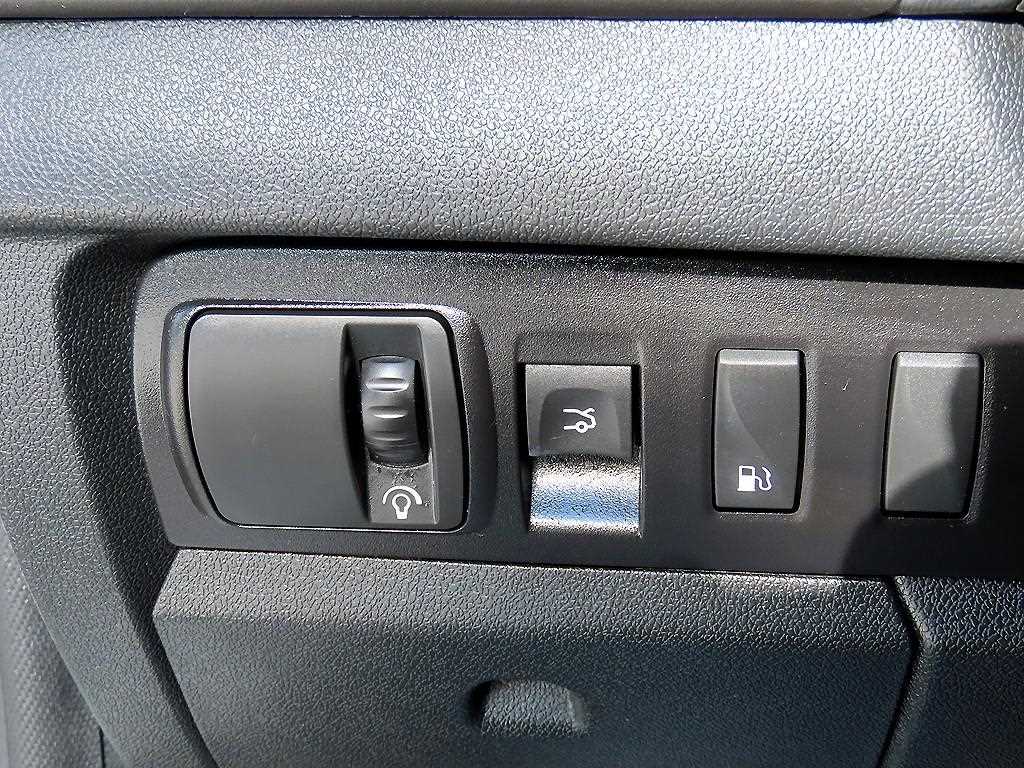 SAMSUNG SM3 - Vista 12