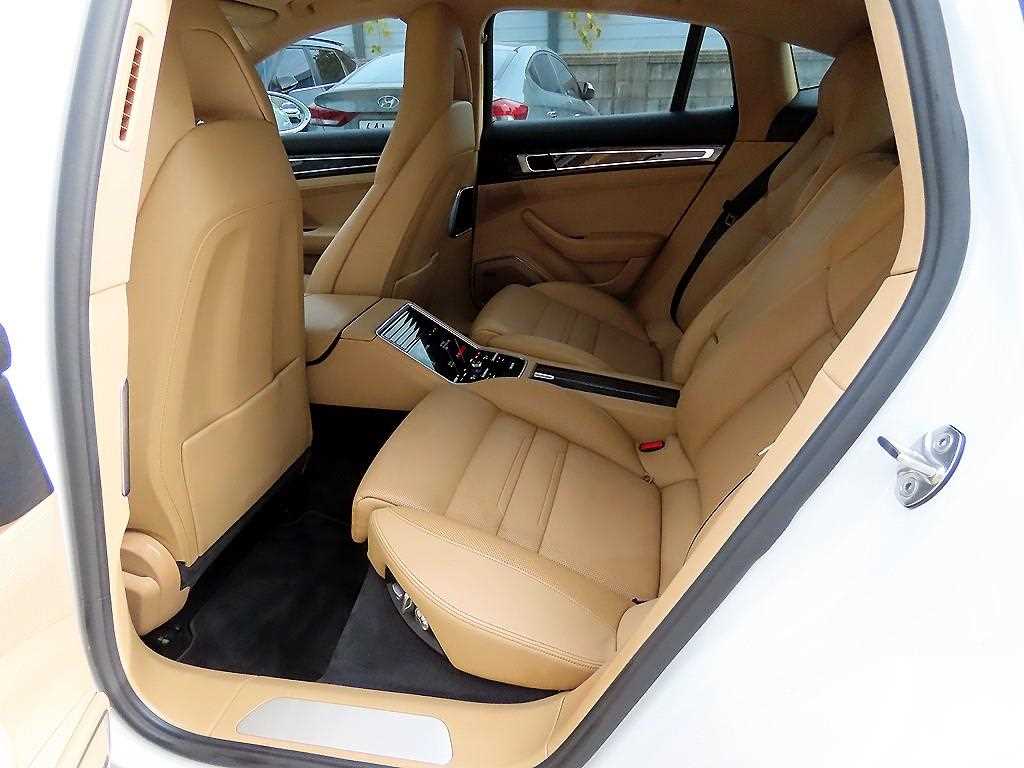 Porsche Panamera - Vista 6