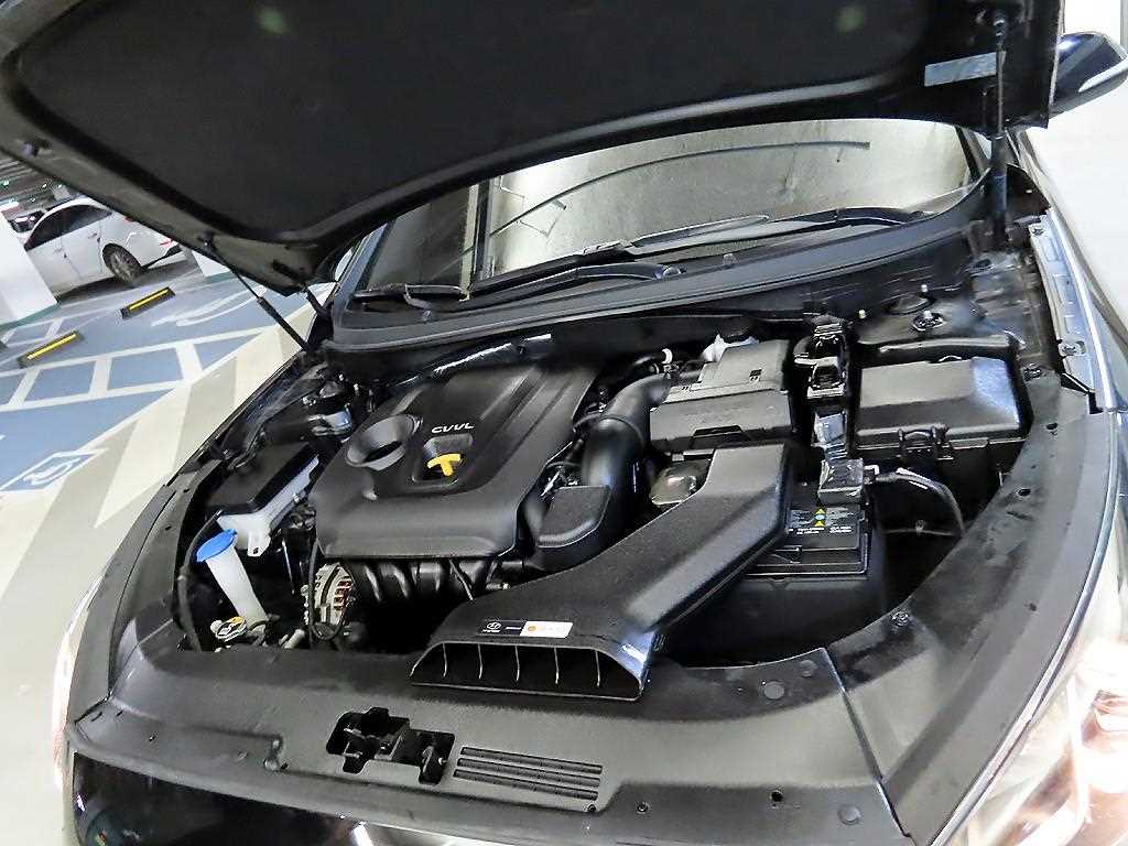 HYUNDAI Sonata 2019 Negro - Importación desde Corea - HF Imports Iquique - Foto 18