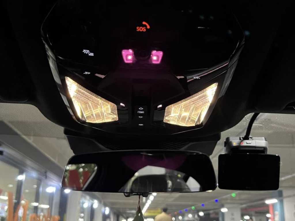 BMW 5 Series - Vista 8