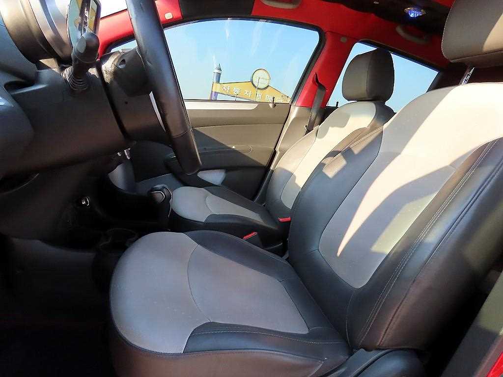 Chevrolet Spark - Vista 5