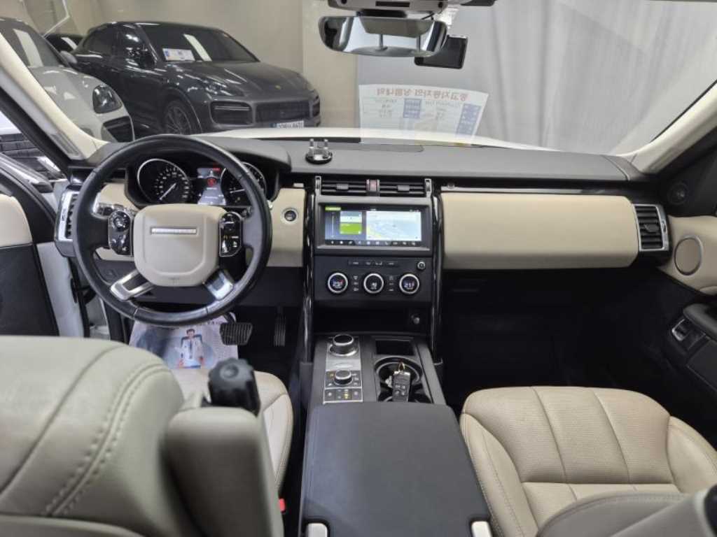 Land Rover Discovery - Vista 8