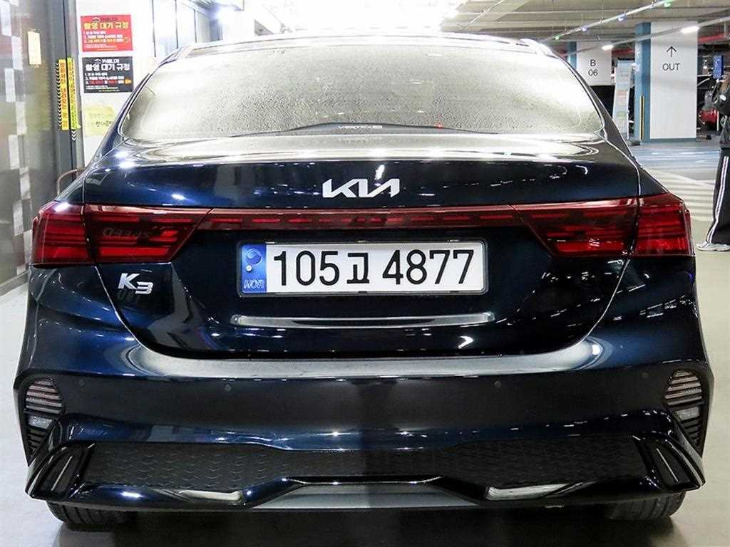 KIA K3 - Vista 5