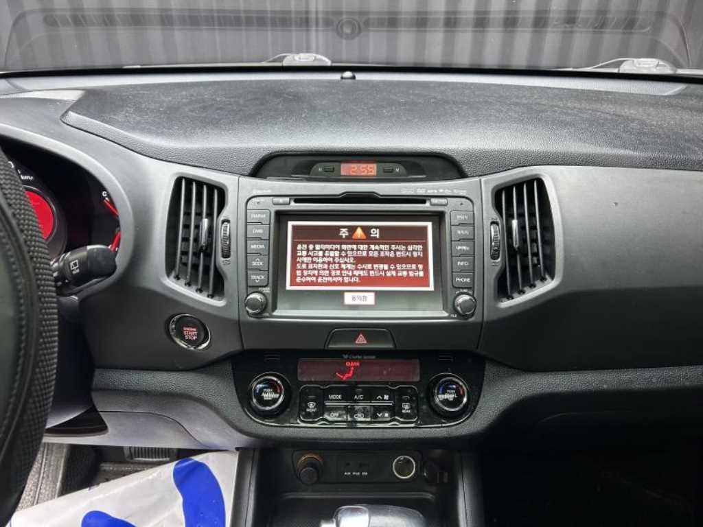 KIA Sportage - Vista 10