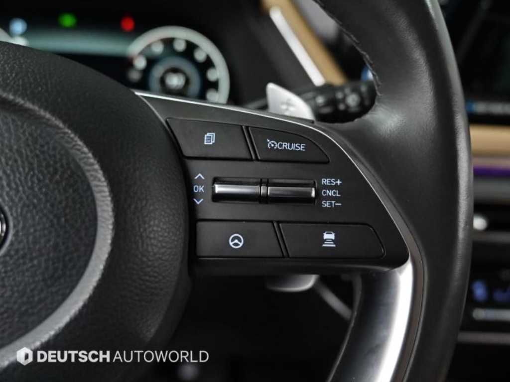 HYUNDAI Sonata - Vista 9