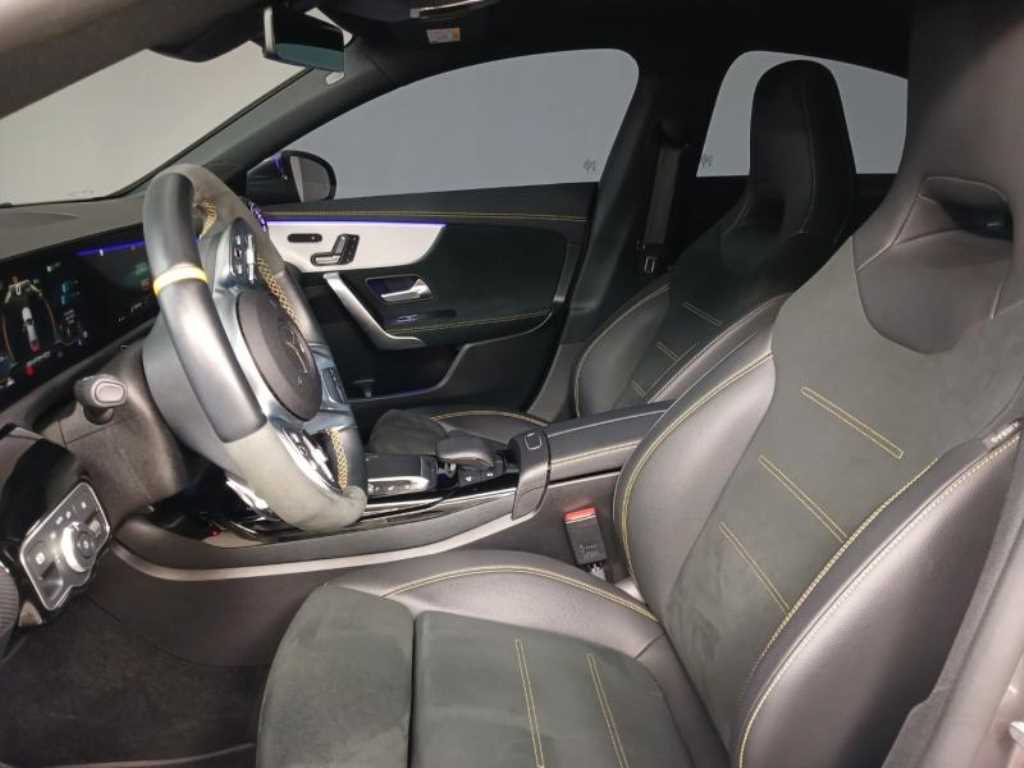 Mercedes Benz CLA Class - Vista 7